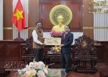 Vietnam News Today (Mar. 31): Vietnam Makes Strong Cultural Mark at Macau International Parade 2026
