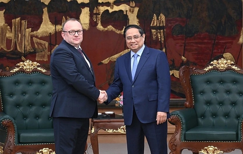 PM Pham Minh Chinh welcomes Chairman of the Belarusian State Forensic Examination Committee Volkov Alexei Aleksandrovich. PM Pham Minh Chinh welcomes Chairman of the Belarusian State Forensic Examination Committee Volkov Alexei Aleksandrovich.