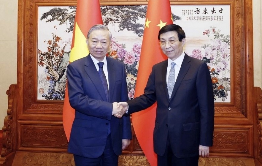 Party General Secretary and President To Lam meets CPPCC Chairman Wang Huning (Photo: VNA) Party General Secretary and President To Lam meets CPPCC Chairman Wang Huning (Photo: VNA)