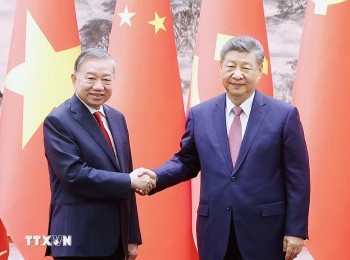 Chinese Media Spotlight High-Level Visit by Vietnam’s Top Leader To Lam