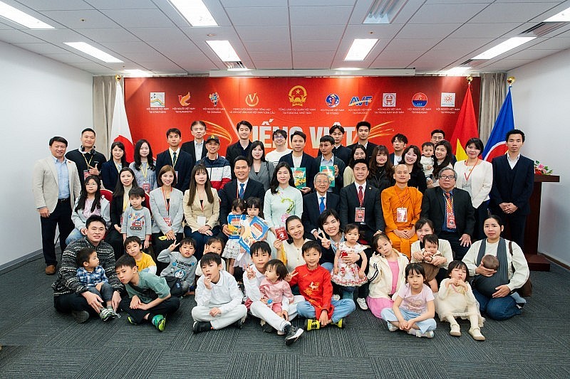 Finding Solutions to Preserve Vietnamese language in Kyushu (Japan) Finding Solutions to Preserve Vietnamese language in Kyushu (Japan)