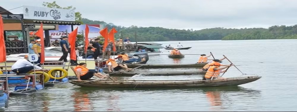 Thac Ba Lake, Lao Cai Province. (Photo: VNA) Thac Ba Lake, Lao Cai Province. (Photo: VNA)