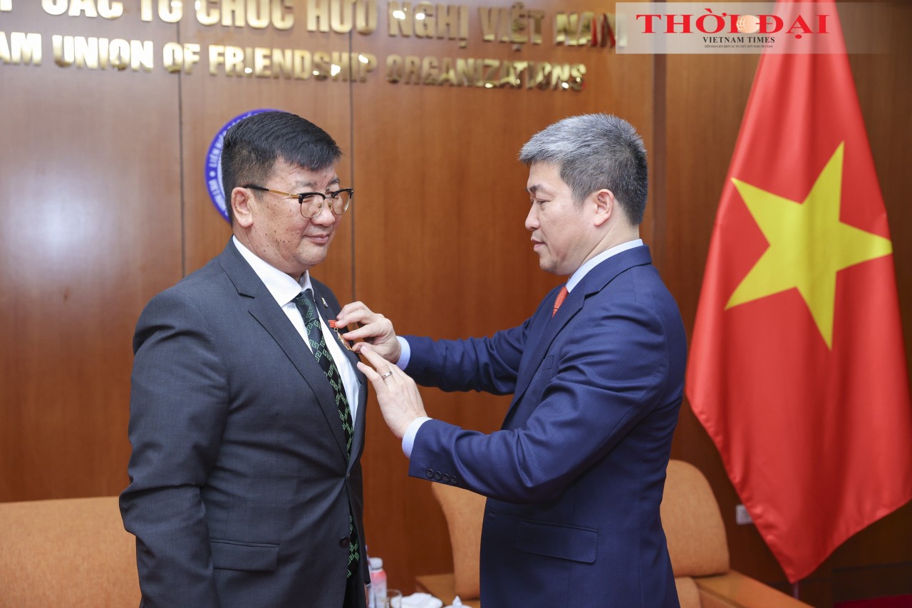 Legacy of Ambassador Jigjee Sereejav in Viet Nam-Mongolia Relations Legacy of Ambassador Jigjee Sereejav in Viet Nam-Mongolia Relations