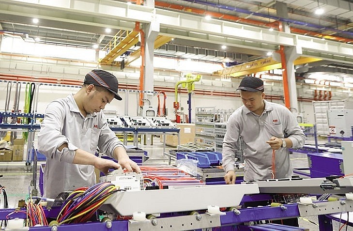 Vietnam sustains FDI inflows while moving up the value chain (Photo: Illustrative image) Vietnam sustains FDI inflows while moving up the value chain (Photo: Illustrative image)