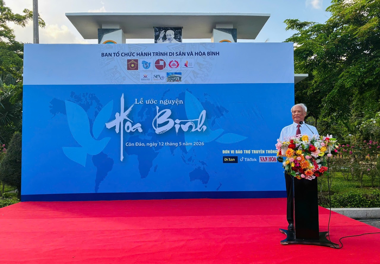 From Con Dao, a Message of Peace and Hope From Con Dao, a Message of Peace and Hope