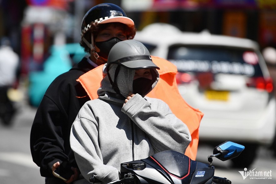 Extreme heat blankets northern and central Vietnam. Photo illustration: Nam Khanh
