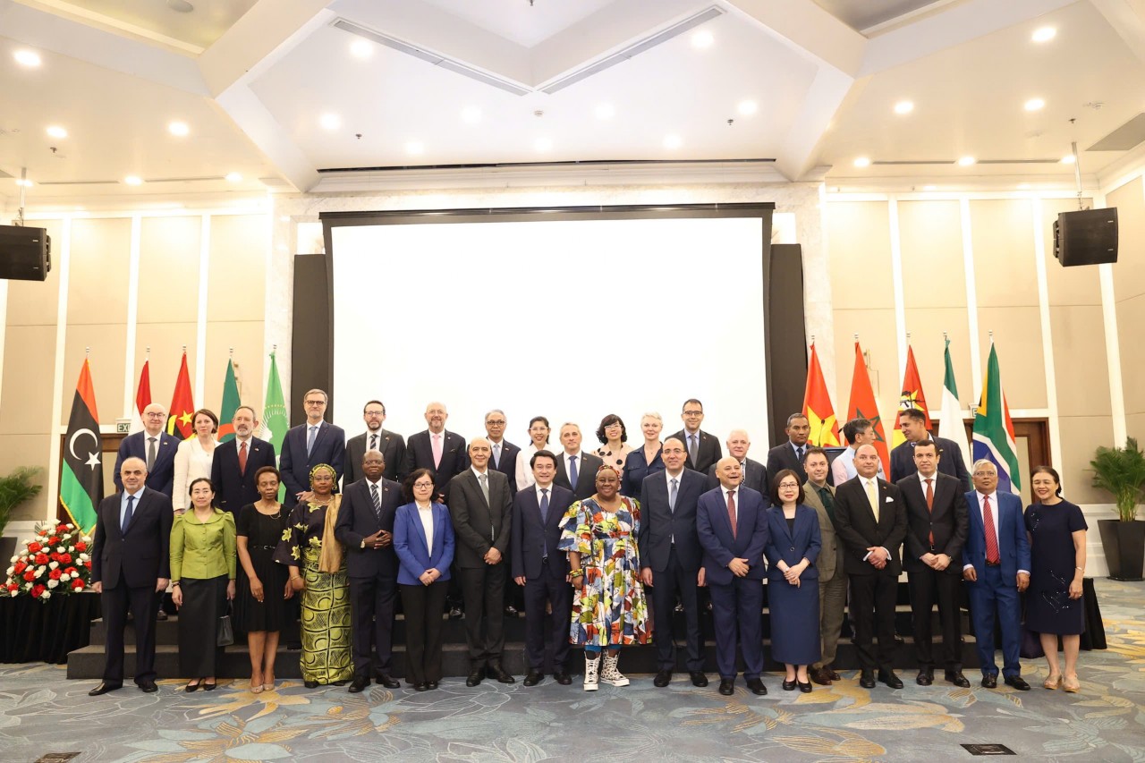 Vietnam Seeks to Deepen Friendship with Africa Vietnam Seeks to Deepen Friendship with Africa