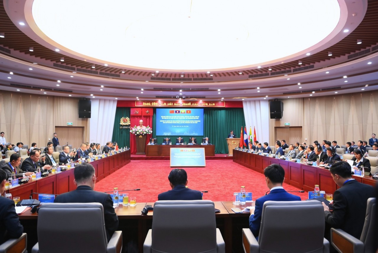 Conference launching the joint awareness campaign and coordinated offensive against drug-related crimes involving Vietnam, China, Laos, and Myanmar. (Photo: Ministry of Public Security) Conference launching the joint awareness campaign and coordinated offensive against drug-related crimes involving Vietnam, China, Laos, and Myanmar. (Photo: Ministry of Public Security)