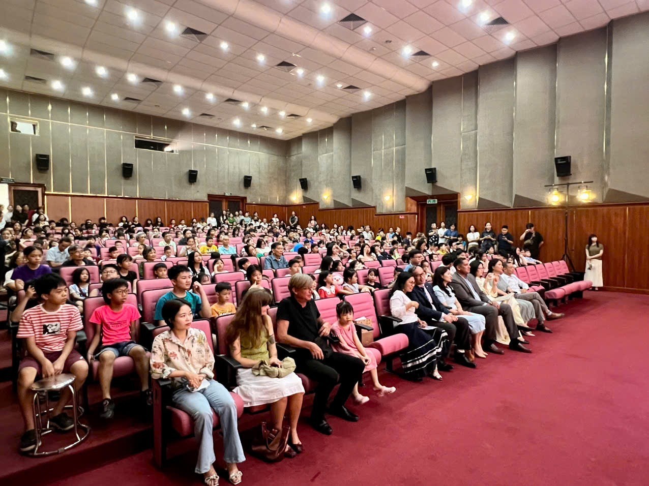 Vietnam-Sweden Children's Film Week Opens in Hanoi Vietnam-Sweden Children's Film Week Opens in Hanoi