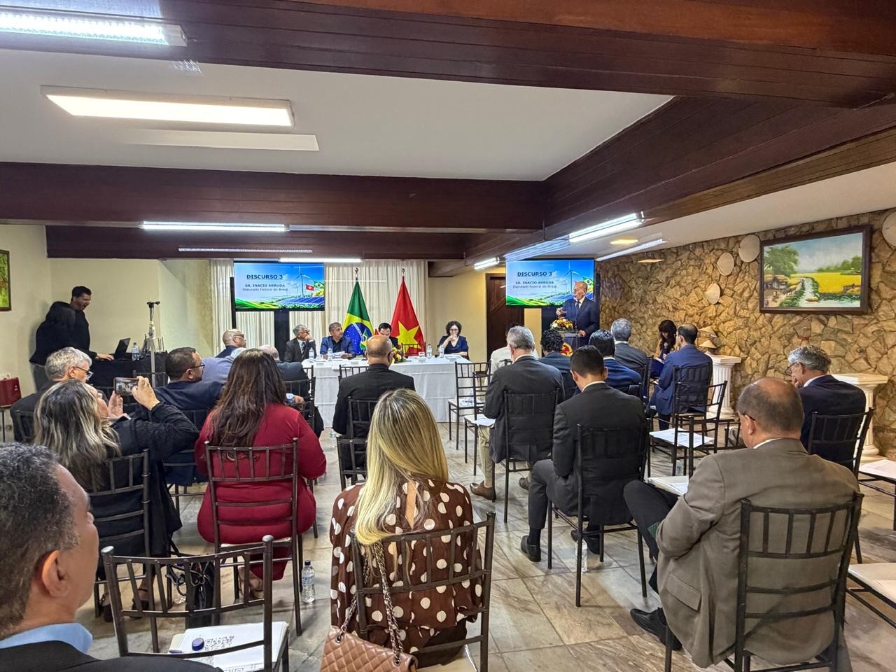Vietnam-Brazil: Strengthening Cooperation in Renewable Energy Vietnam-Brazil: Strengthening Cooperation in Renewable Energy