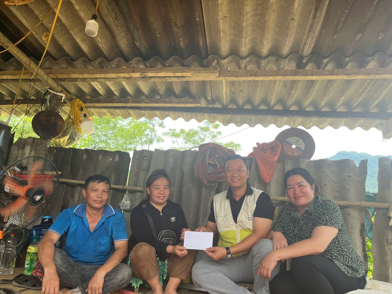 GNI Supports Housing Improvements for Five Sponsored Children in Tuyen Quang GNI Supports Housing Improvements for Five Sponsored Children in Tuyen Quang