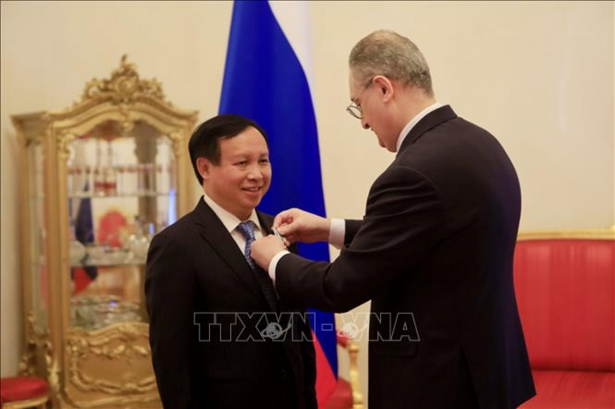 Vietnamese Ambassador to Russia honored with Friendship Order for fostering Vietnam-Russia ties Vietnamese Ambassador to Russia honored with Friendship Order for fostering Vietnam-Russia ties