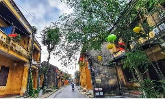 Visitors cancel Hanoi, Da Nang tours over growing Covid-19 outbreak Visitors cancel Hanoi, Da Nang tours over growing Covid-19 outbreak