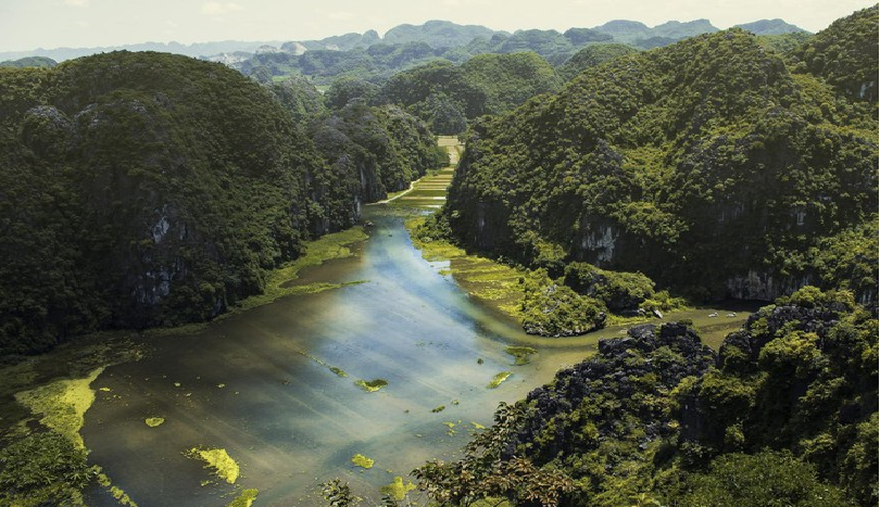 Ninh Binh looked a wonderland through the lens of foreign visitors