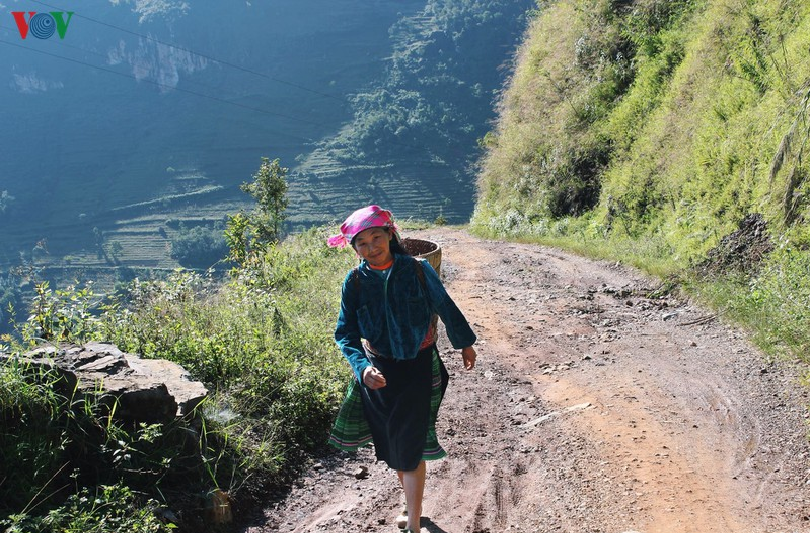 Hospitality of ethnic people on Ha Giang rocky plateau the hospitality of ethnic people on ha giang rocky plateau