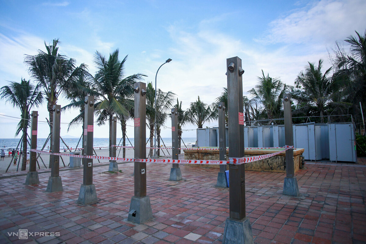 Several Vietnam’s provinces ease social distancing measures Several Vietnamese provinces ease social distancing measures