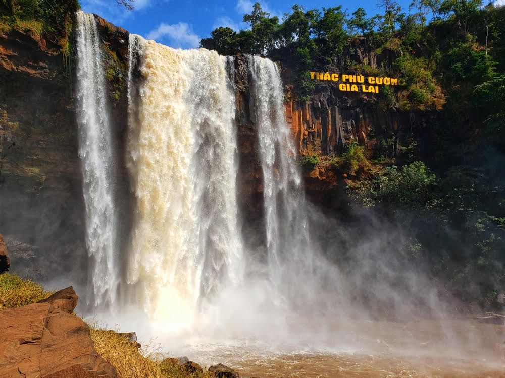 Gia Lai: where beautiful volcanoes abound Gia Lai: where beautiful volcanoes abound