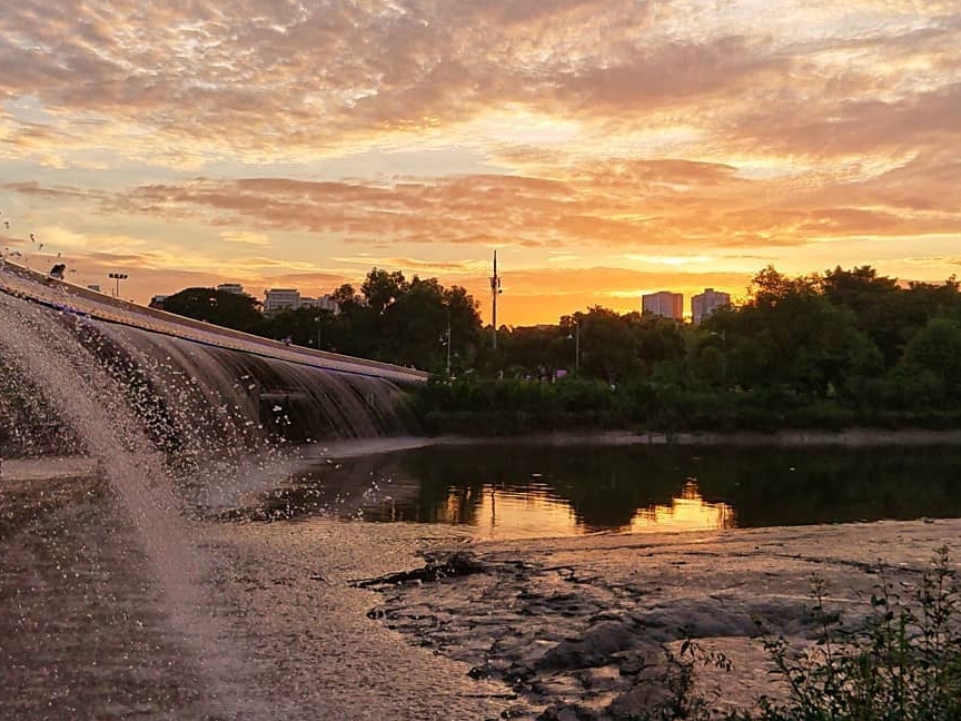 six destinations for hunt perfect sunset pics in ho chi minh city