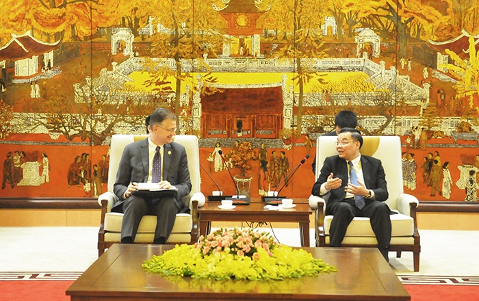 US Ambassador appreciates Hanoi Police in handling sexual assaults against foreigners 2546-us-ambassador-appreciates-hanoi-police-in-handling-foreigner-harrasment
