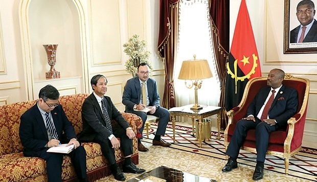 Angola Commits to Creating Favorable Conditions for Vietnamese Investors Angola Commits to Creating Favorable Conditions for Vietnamese Investors
