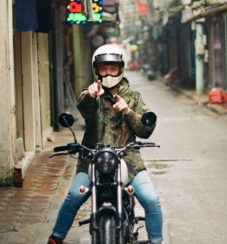 When a Travel Vlogger Stays Home: Behind the Scenes of Expat's High-Flying Lockdown Video