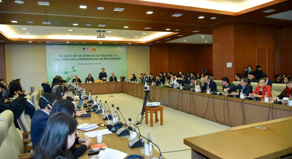 undefined International cooperation needed for COVID-19 fight. (Photo: TG&VN)