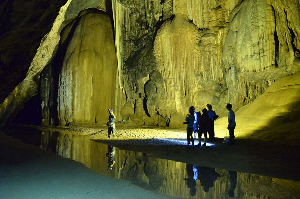 discover the alluring attraction of paradise cave