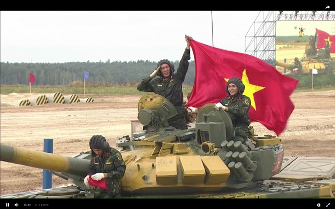 Vietnam tank crew finishes first in the opening match Vietnam tank crew finishes first in 2020 Tank Biathlon’s qualifying match