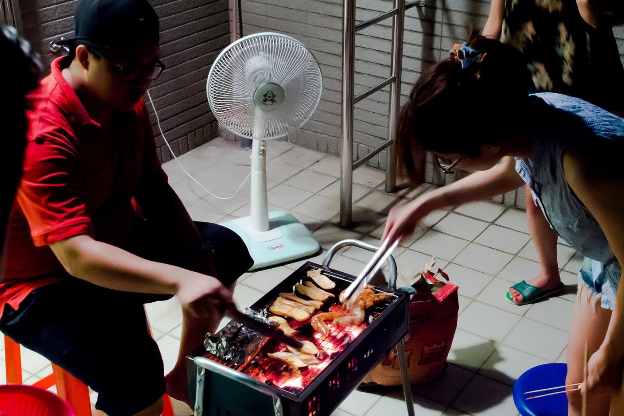 Asian Expats Long for Mid-autumn Celebrations in their Home Countries Asian Expats Long for Mid-autumn Celebrations in their Home Countries