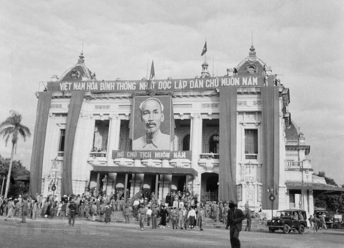 Valuable photos of Hanoi Liberation Day in 1954 Valuable photos of Hanoi Liberation Day in 1954