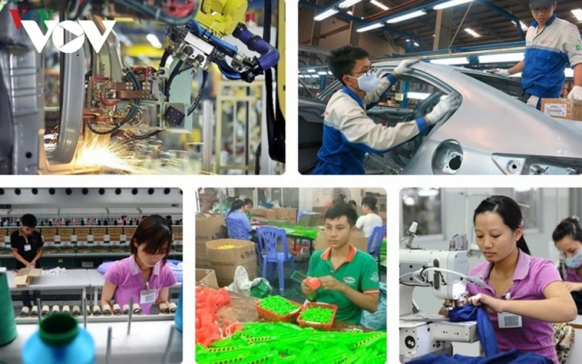 National Economy Shows Signs of Recovery National Economy Shows Signs of Recovery