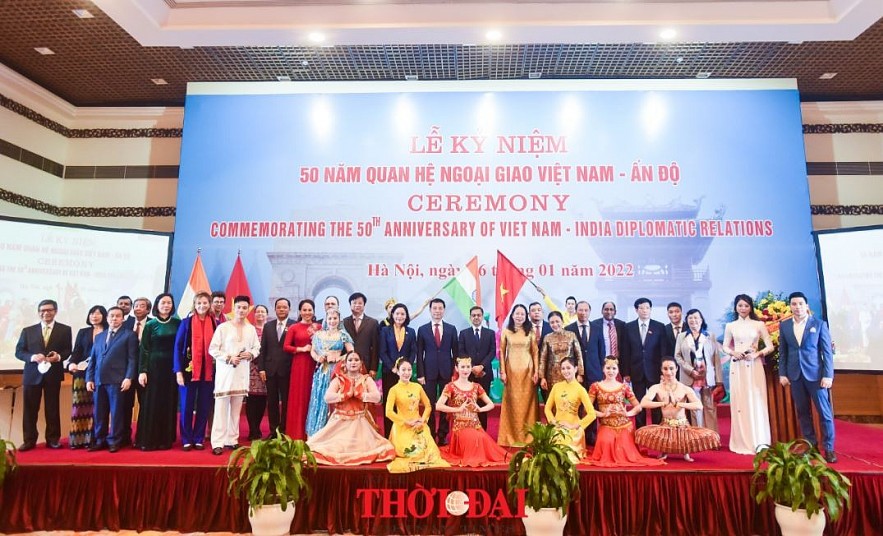 Enhancing Vietnam-India Cooperation in the Digital Era Enhancing Vietnam-India Cooperation in the Digital Era