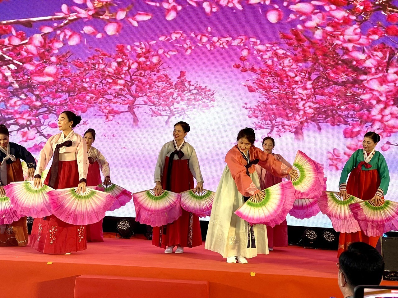 Vietnam - RoK Cultural Exchange to Celebrate New Year 2024