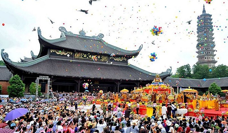 Full Moon of First Lunar Month: Customs, Dishes and Meaning Full Moon of First Lunar Month: Customs, Dishes and Meaning