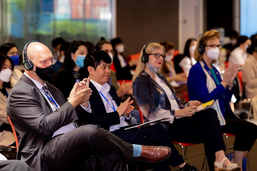 National Consultations Launched in Vietnam Towards Stockholm+50 National Consultations Launched in Vietnam Towards Stockholm+50
