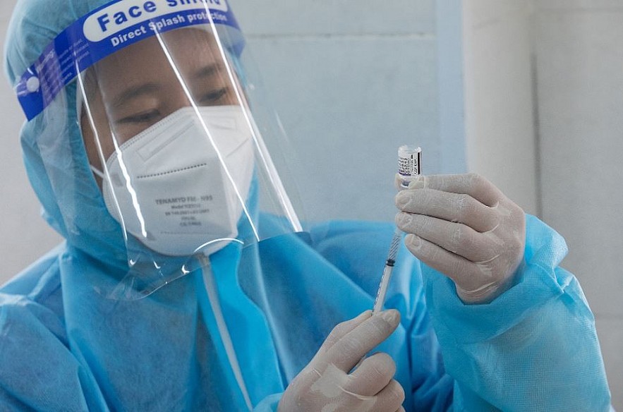 Vietnam Covid-19 Updates (May 1): Daily Infections Fall to Nine-month Low of 5,109 Vietnam Covid-19 Updates (May 1): Daily Infections Fall to Nine-month Low of 5,109