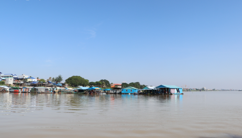 Vietnamese in Cambodia struggle as local authority dismantles temporary shelters Vietnamese in Cambodia struggle as local authority dismantles temporary shelters
