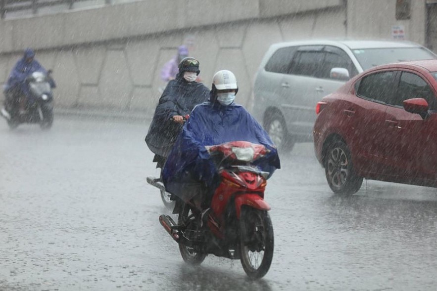 Vietnam Business & Weather Briefing (June 6): Reference exchange rate down, Rain continues Vietnam Business & Weather Briefing (June 6): Reference exchange rate down, Rain continues