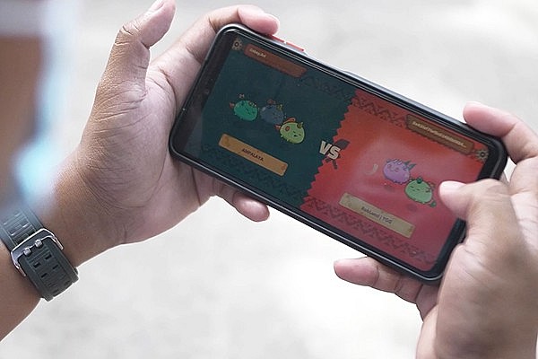Vietnamese Blockchain Game Gets in Top 30 Most Valuable Crypto Currency Worldwide Vietnamese Blockchain Game Gets in Top 30 Most Valuable Crypto Currency Worldwide