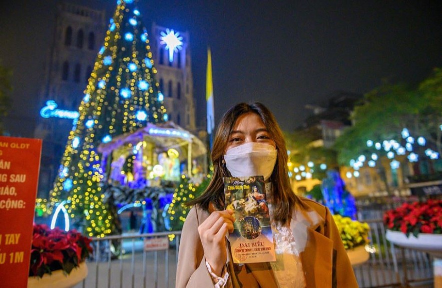 Photo: How Vietnamese Celebrate Christmas in Pandemic Photo: How Vietnamese Celebrate Christmas in Pandemic