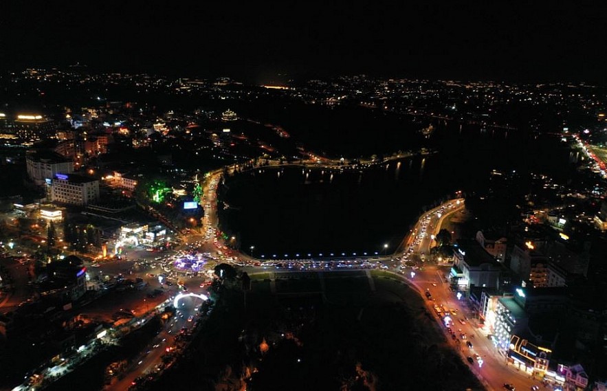 Photo: How Vietnamese Celebrate Christmas in Pandemic Photo: How Vietnamese Celebrate Christmas in Pandemic