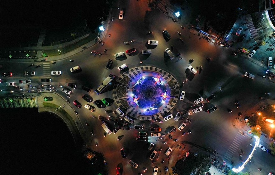 Photo: How Vietnamese Celebrate Christmas in Pandemic Photo: How Vietnamese Celebrate Christmas in Pandemic