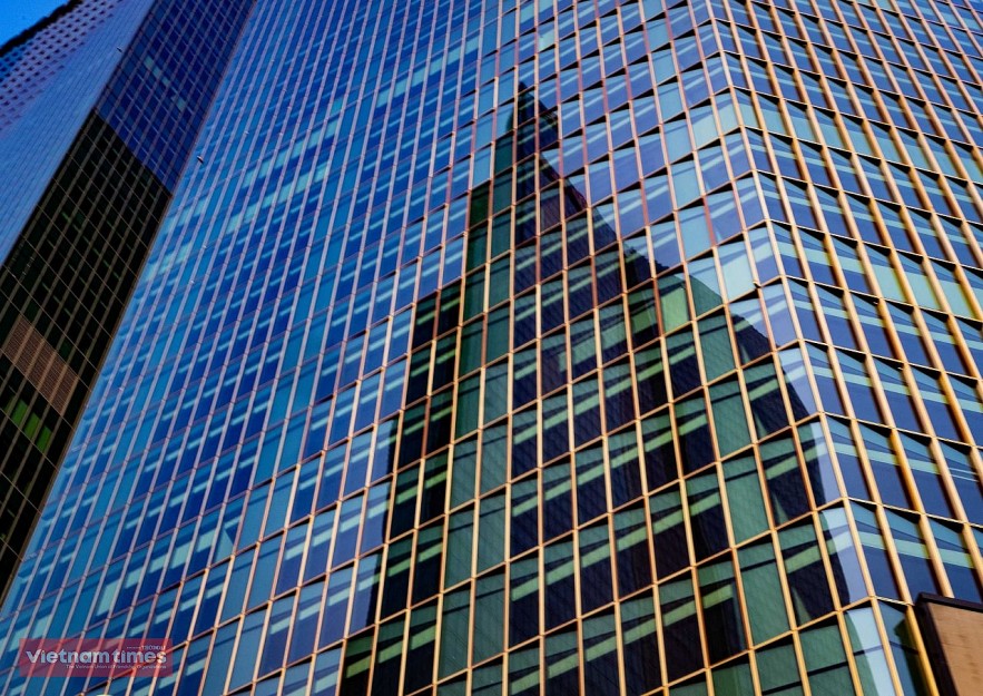 New Opportunities Attract Expatriates' Investment Capital New Opportunities Attract Expatriates' Investment Capital