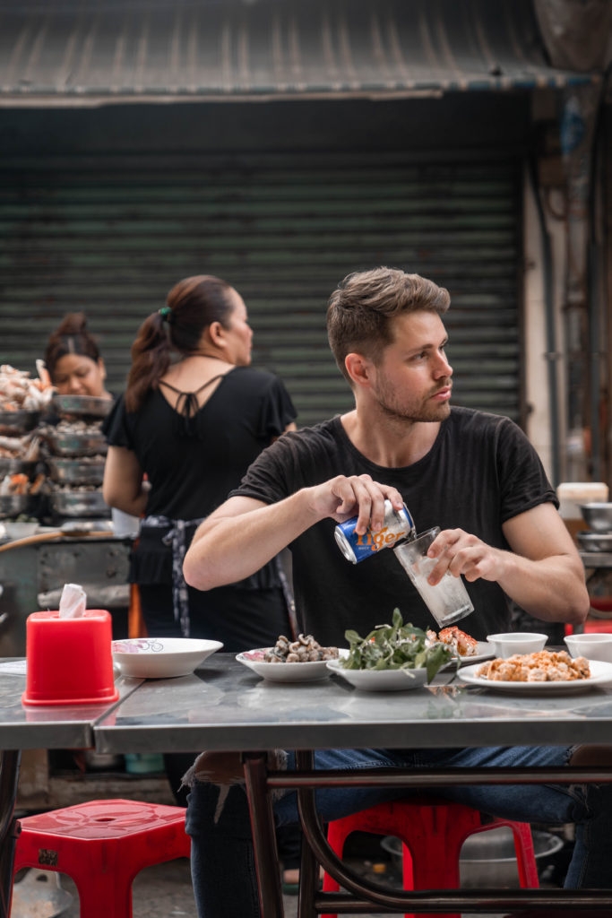 American Youtuber recommends three must-try dishes in Da Lat American Youtuber recommends three must-try dishes in Da Lat