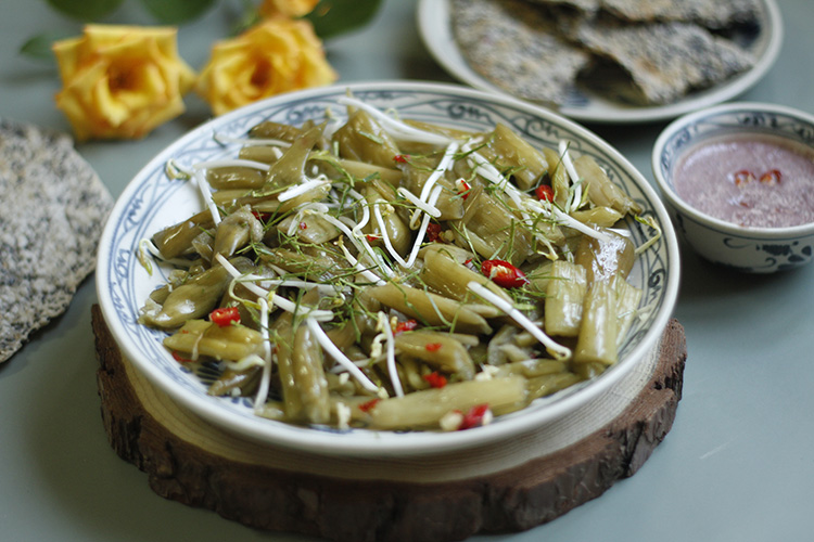 Pickled Indian taro: a must-try dish of Nghe An province Pickled Indian taro: a must-try dish of Nghe An province