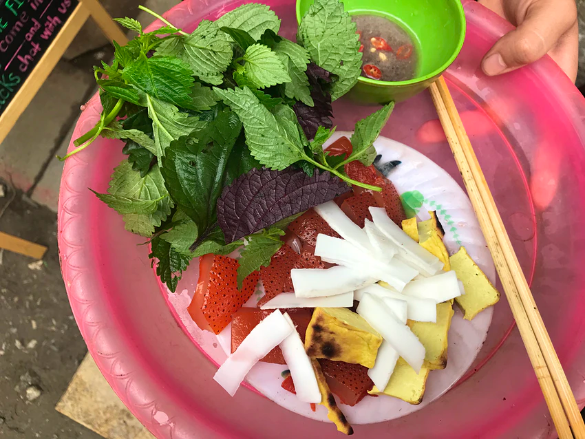 7 unusual Vietnamese food dishes that amaze tourists 7 unusual Vietnamese food dishes that amaze tourists