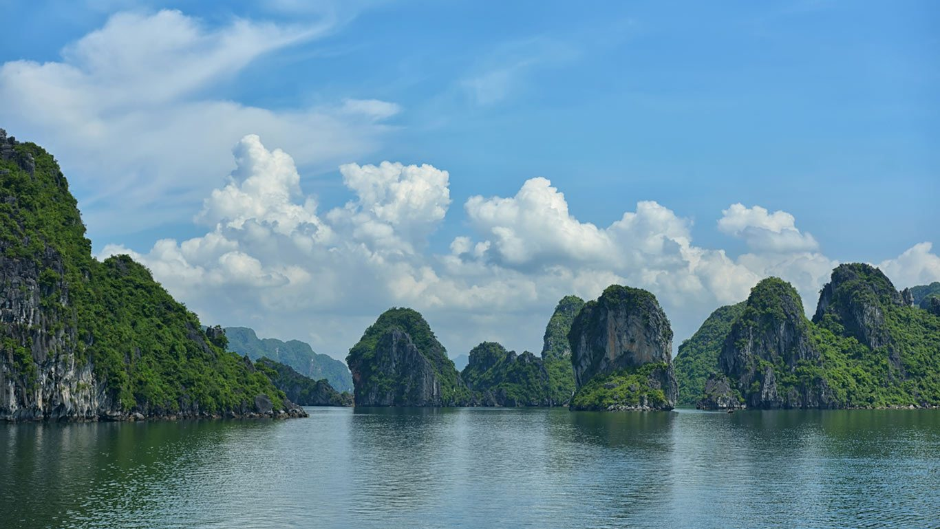 Photo: Paradise cruise 3844-ha-long-bay
