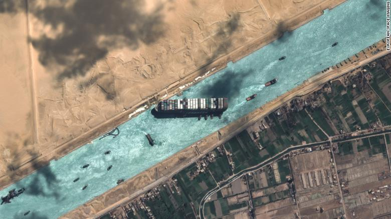 5236-210329123029-06-suez-canal-refloated-0329-exlarge-169