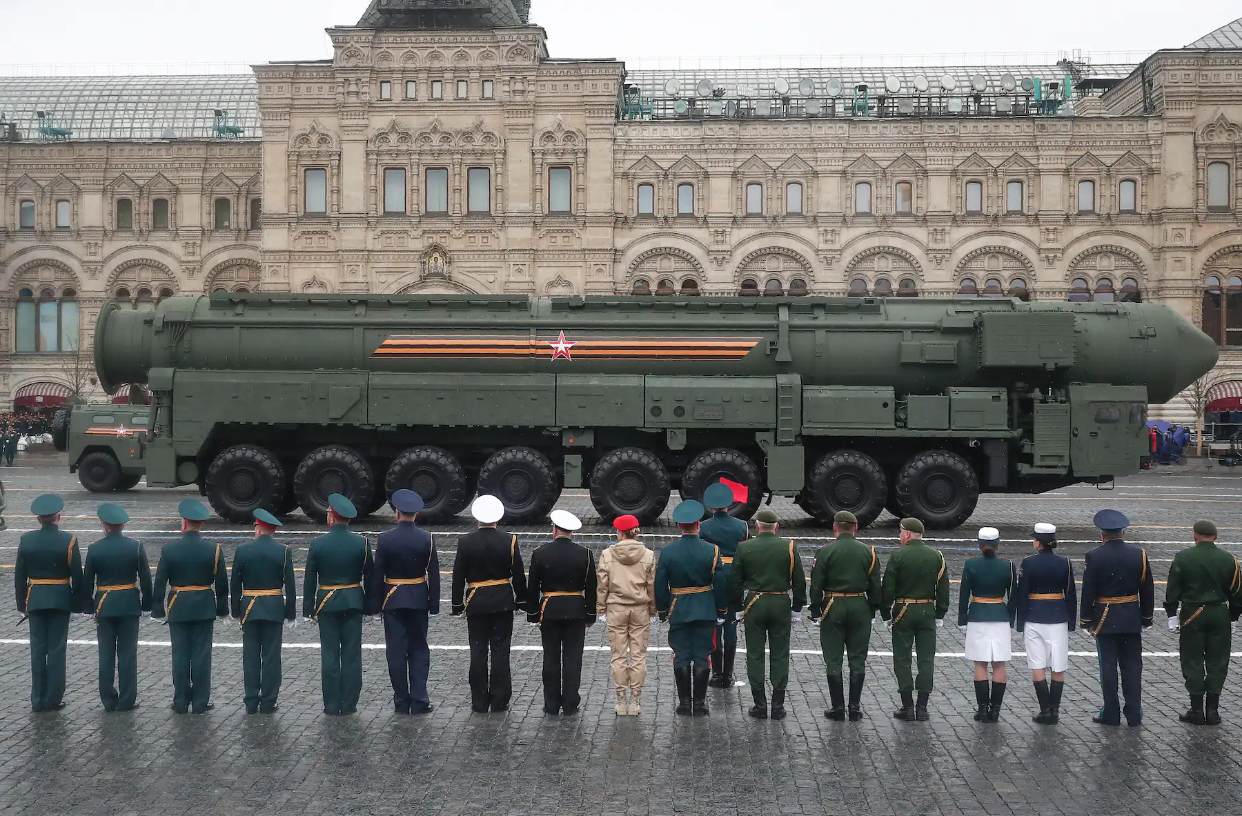 Russia shows off its military might in Victory Day Parade Russia shows off its military might in Victory Day Parade