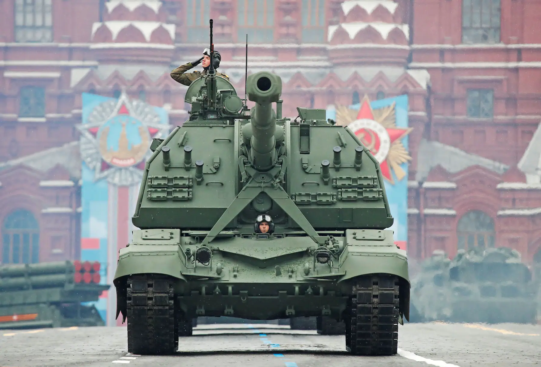 Russia shows off its military might in Victory Day Parade Russia shows off its military might in Victory Day Parade